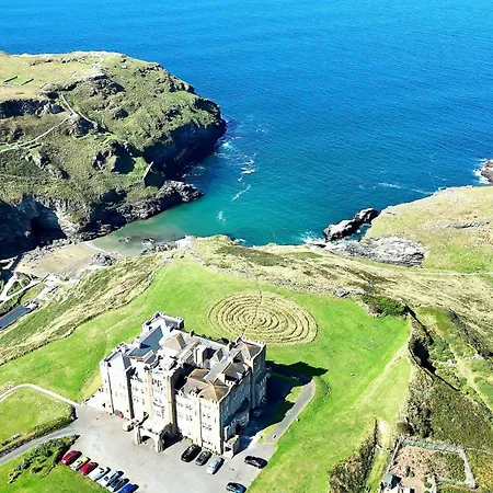 Camelot Castle 3* Tintagel